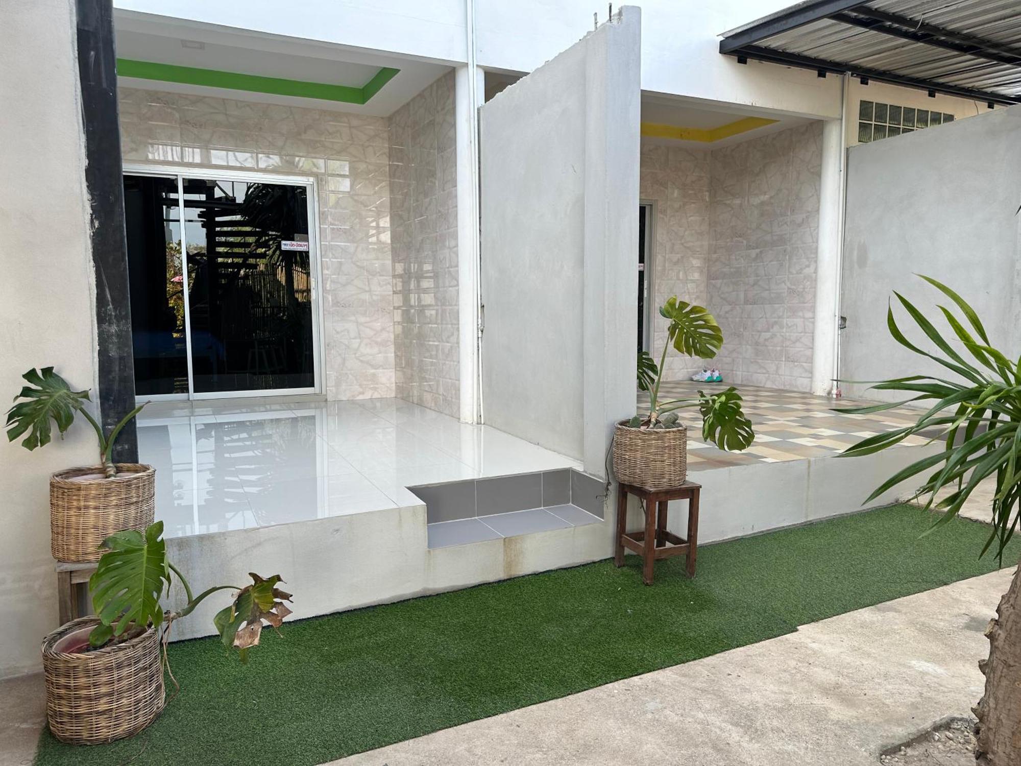 Jingle Bells Resort Koh Larn Exterior foto